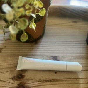 Rhode Peptide Lip Treatment - White
